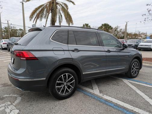 2020 Volkswagen Tiguan 2.0T SE
