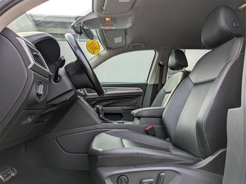 2018 Volkswagen Atlas 3.6L SE w/Technology