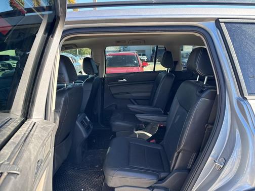 2023 Volkswagen Atlas 3.6L SEL