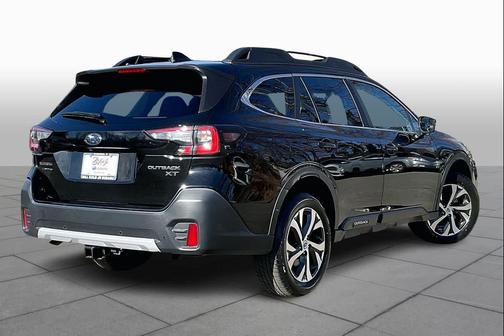 2022 Subaru Outback Limited XT