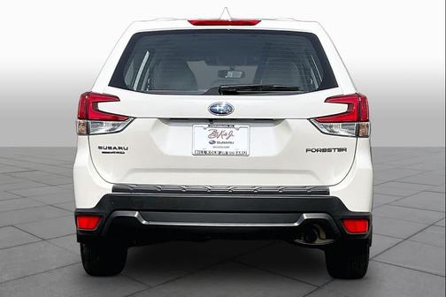 2023 Subaru Forester Base