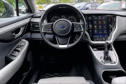 Crystal White Pearl 2023 Subaru Outback Premium