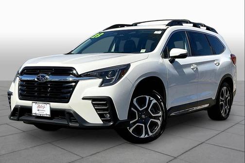 Crystal White Pearl 2023 Subaru Ascent Limited 8-Passenger