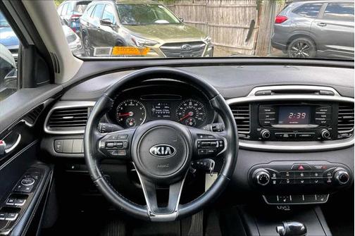 2016 Kia Sorento LX