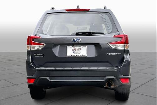 2022 Subaru Forester Base