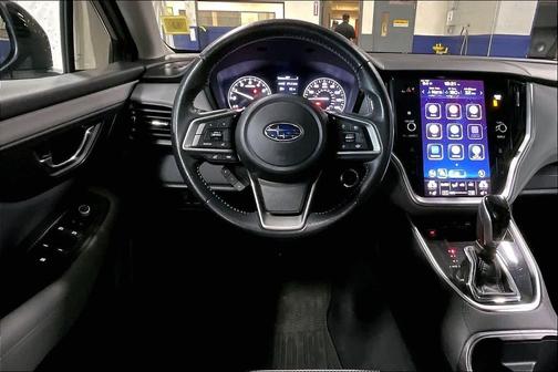 Crystal Black Silica 2022 Subaru Outback Premium
