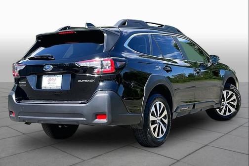 Crystal Black Silica 2025 Subaru Outback Premium