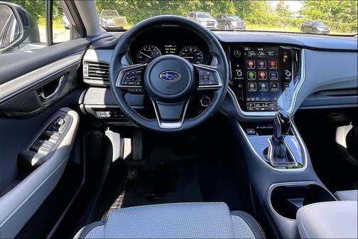 Crystal Black Silica 2025 Subaru Outback Premium
