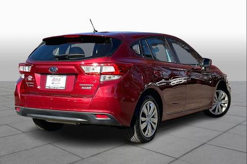2017 Subaru Impreza 2.0i