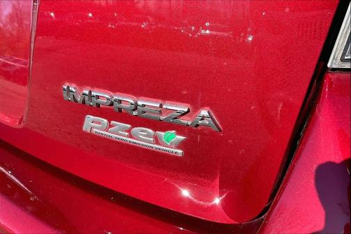 2017 Subaru Impreza 2.0i