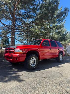 Flame Red Clearcoat 2000 Dodge Durango SLT