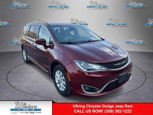 2018 Chrysler Pacifica Touring-L Plus