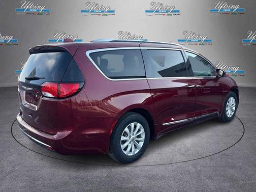 2018 Chrysler Pacifica Touring-L Plus