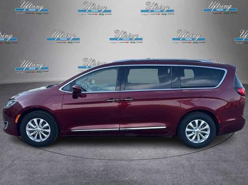 2018 Chrysler Pacifica Touring-L Plus