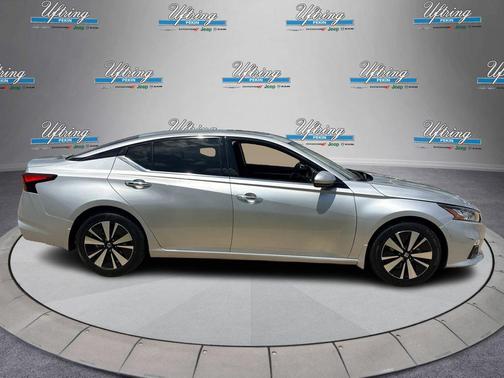 2022 Nissan Altima 2.5 SL