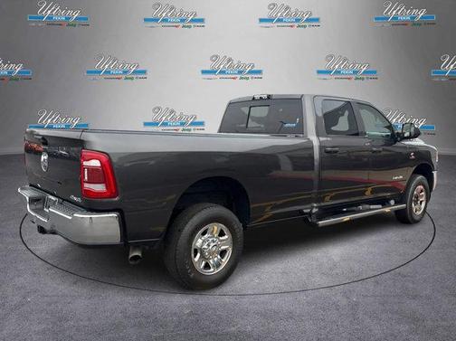 2020 RAM 3500 Tradesman Crew Cab 4x4 8' Box