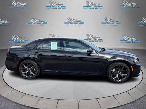 2023 Chrysler 300 S