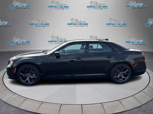 2023 Chrysler 300 S