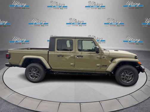 2025 Jeep Gladiator Sport S