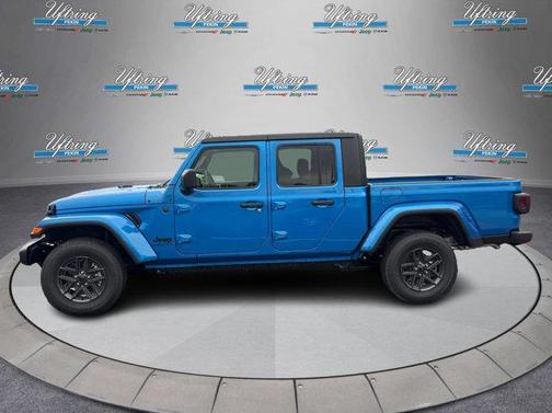 2025 Jeep Gladiator Sport S