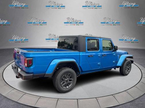 2025 Jeep Gladiator Sport S