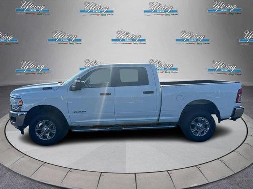 2024 RAM 2500 Big Horn Crew Cab 4x4 6'4' Box