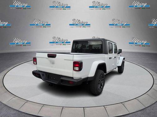2025 Jeep Gladiator Sport S