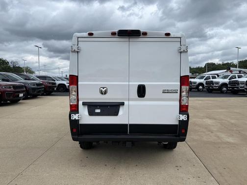 Bright White Clearcoat 2026 RAM ProMaster 2500 Tradesman