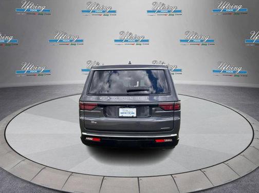 2024 Jeep Wagoneer L Series II 4x4