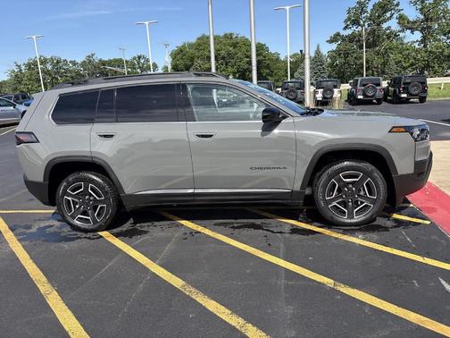 Sting-Gray Clearcoat 2026 Jeep Cherokee Limited