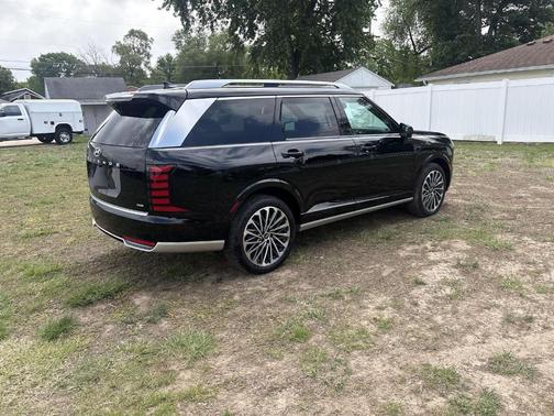 Abyss Black Pearl 2026 Hyundai Palisade Hybrid Calligraphy