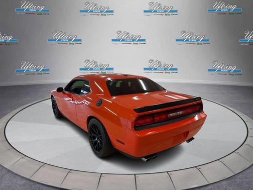 2009 Dodge Challenger SRT8