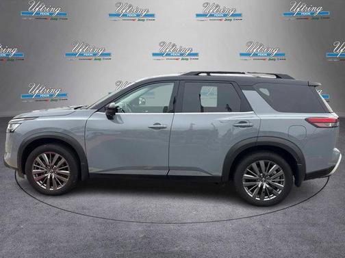 2022 Nissan Pathfinder SL 4WD