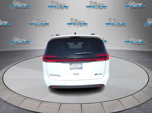 2025 Chrysler Pacifica Hybrid Premium S Appearance Pkg
