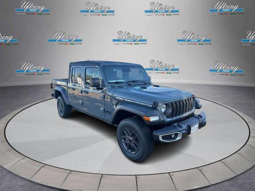 Anvil Clearcoat 2026 Jeep Gladiator Sport S