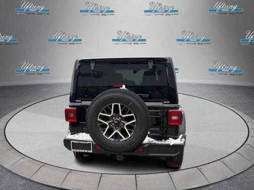 2026 Jeep Wrangler 4-Door Sahara 4x4