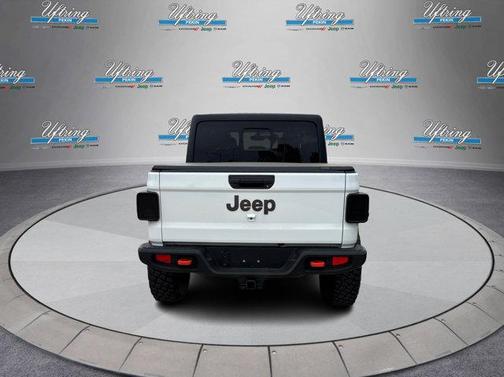 Bright White Clearcoat 2022 Jeep Gladiator Mojave 4x4