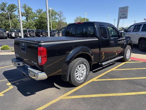 Magnetic Black 2016 Nissan Frontier SV