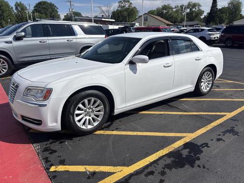 Bright White Clearcoat 2014 Chrysler 300 S