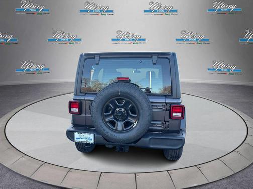Granite Crystal Metallic Clearcoat 2026 Jeep Wrangler Sport