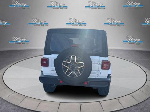 2026 Jeep Wrangler 4-Door Sahara 4x4