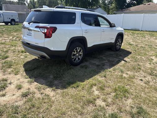 Summit White 2021 GMC Acadia AWD SLT