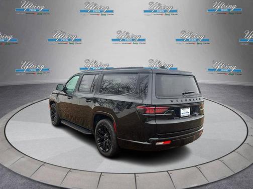 2024 Jeep Wagoneer L Series II Carbide 4x4