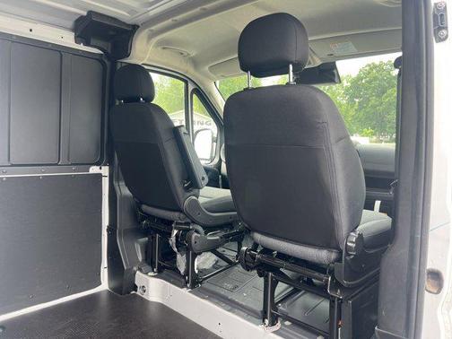 2025 RAM ProMaster 1500 Low Roof