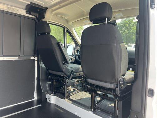 2025 RAM ProMaster 1500 Low Roof