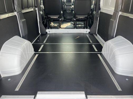 2025 RAM ProMaster 1500 Low Roof
