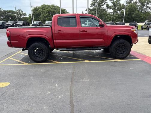 Barcelona Red Metallic 2020 Toyota Tacoma SR