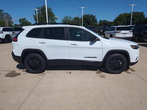 2023 Jeep Cherokee Altitude