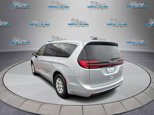 Silver Mist Clearcoat 2026 Chrysler Pacifica L