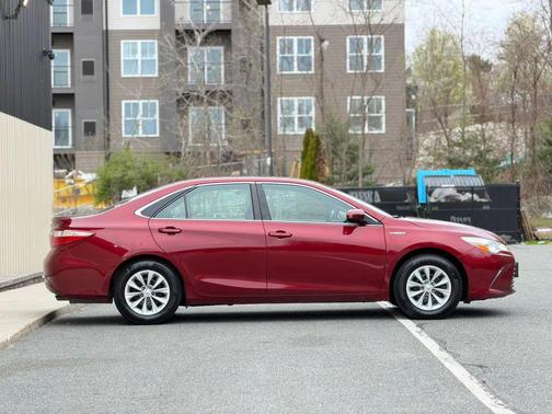 Ruby Flare Pearl 2015 Toyota Camry Hybrid LE